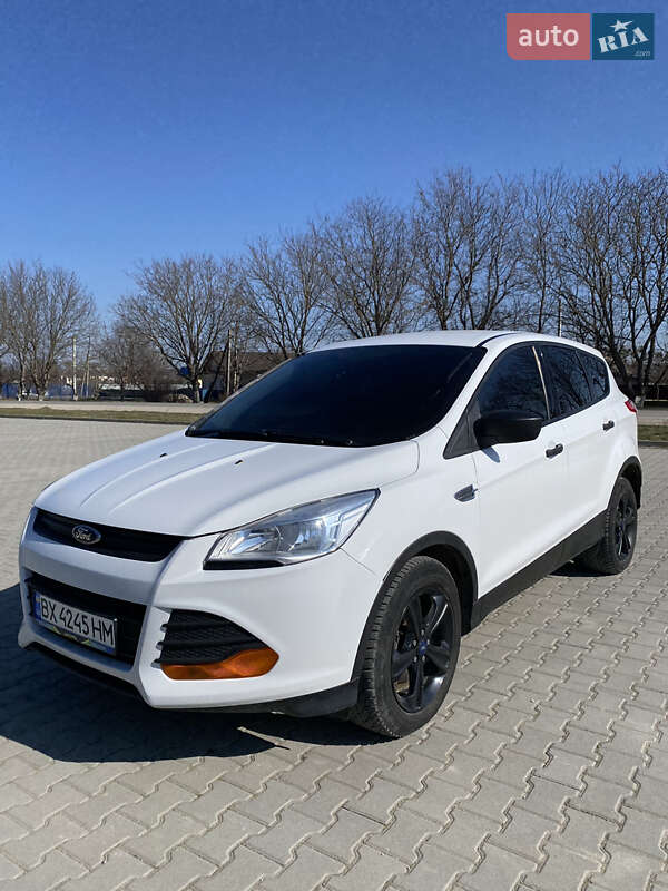 Внедорожник / Кроссовер Ford Escape 2014 в 