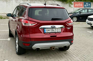 Внедорожник / Кроссовер Ford Escape 2014 в 