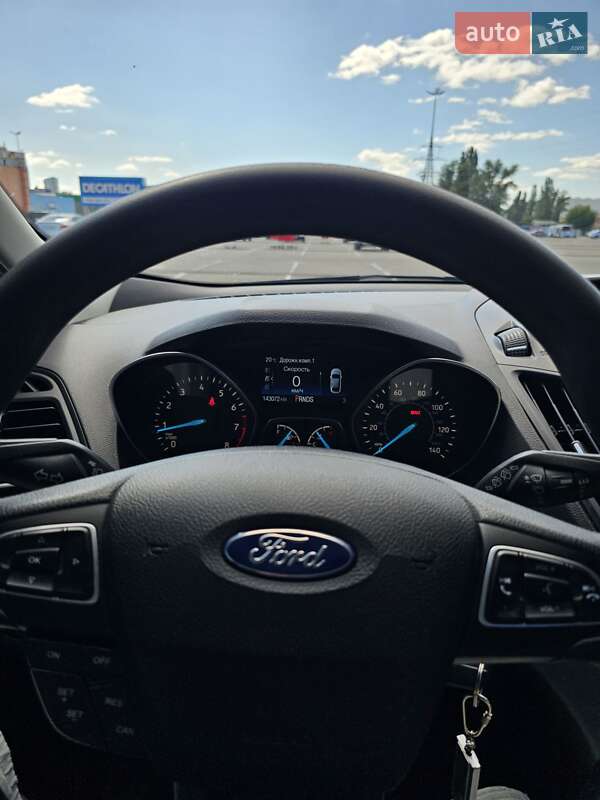 Позашляховик / Кросовер Ford Escape 2018 в Києві
