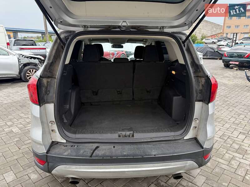 Внедорожник / Кроссовер Ford Escape 2019 в Луцке