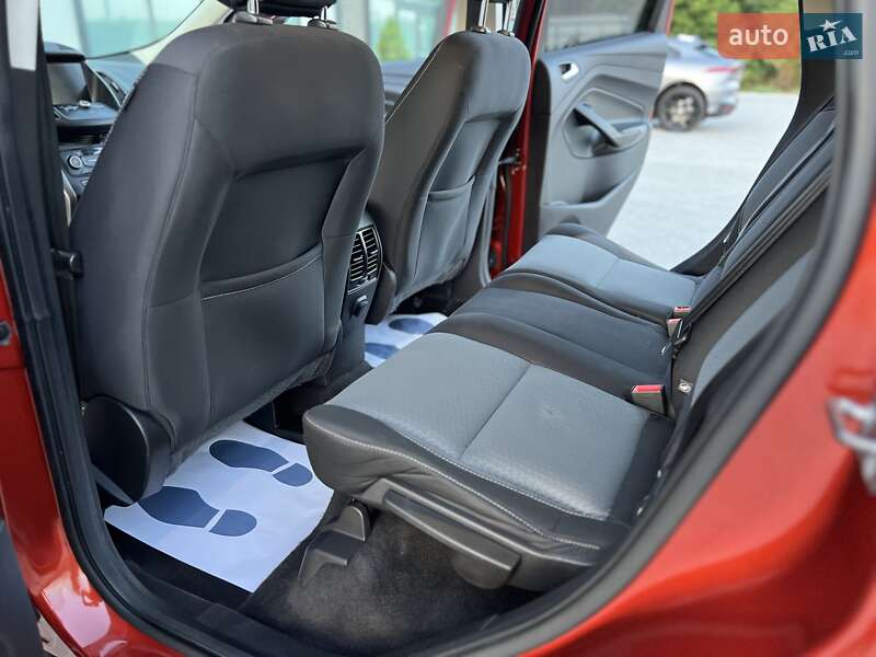 Внедорожник / Кроссовер Ford Escape 2018 в Тернополе