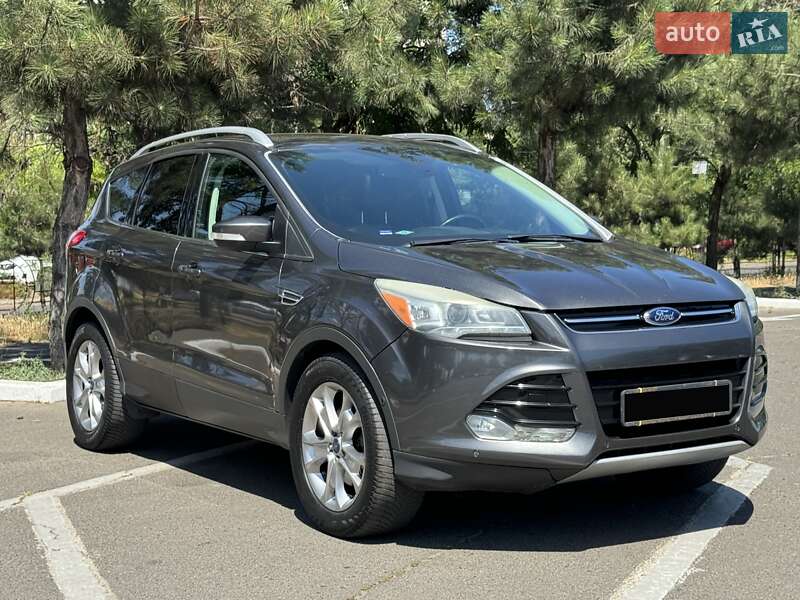 Внедорожник / Кроссовер Ford Escape 2015 в Одессе