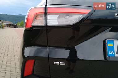 Внедорожник / Кроссовер Ford Escape 2022 в 