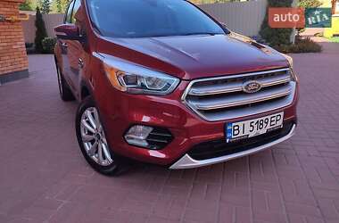 Внедорожник / Кроссовер Ford Escape 2017 в Виннице