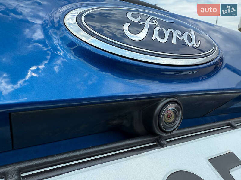 Позашляховик / Кросовер Ford Escape 2019 в Сумах