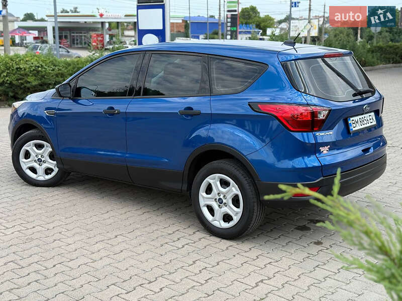 Позашляховик / Кросовер Ford Escape 2019 в Сумах