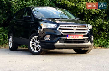 Внедорожник / Кроссовер Ford Escape 2016 в 