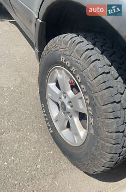 Внедорожник / Кроссовер Ford Escape 2006 в 