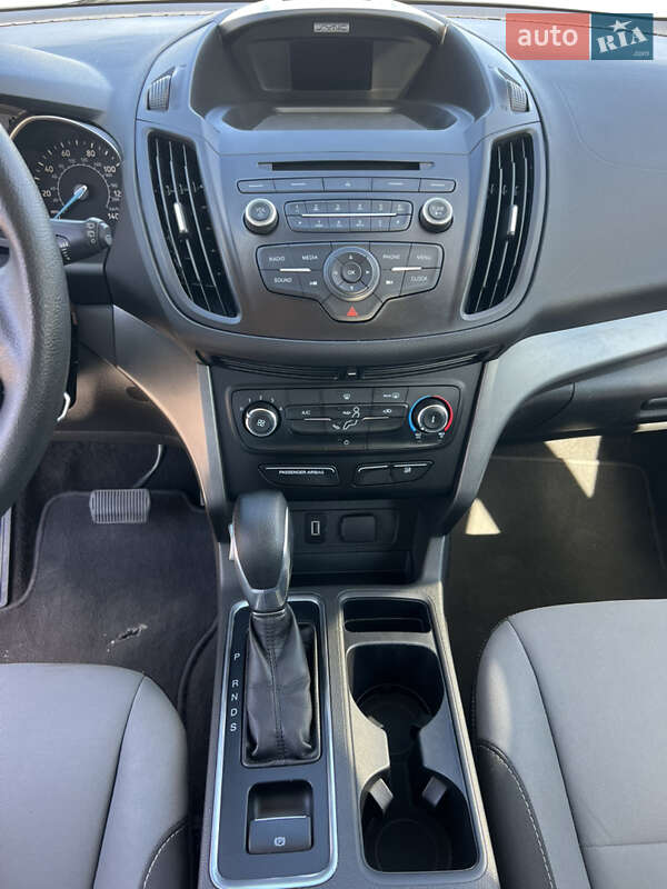 Внедорожник / Кроссовер Ford Escape 2017 в Белой Церкви