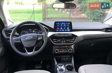 Внедорожник / Кроссовер Ford Escape 2021 в 