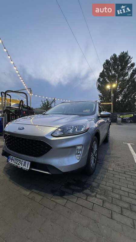 Внедорожник / Кроссовер Ford Escape 2022 в Кременчуге