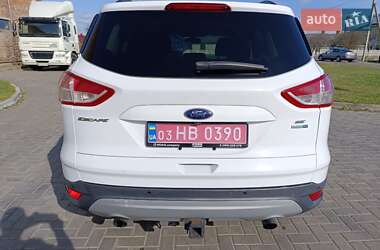 Внедорожник / Кроссовер Ford Escape 2014 в 
