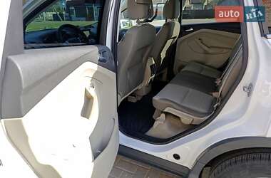 Позашляховик / Кросовер Ford Escape 2014 в Луцьку