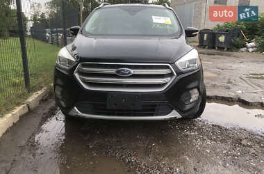 Внедорожник / Кроссовер Ford Escape 2016 в Львове