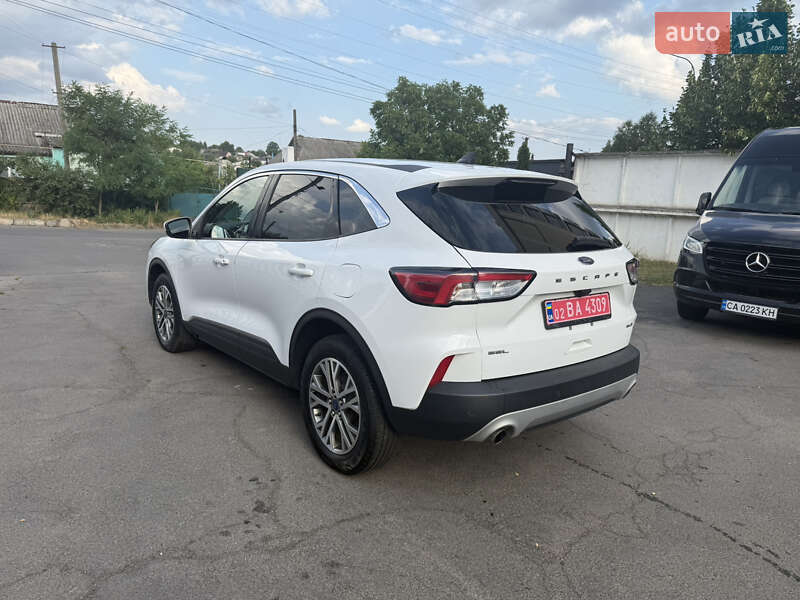 Внедорожник / Кроссовер Ford Escape 2022 в Умани