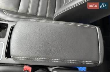 Внедорожник / Кроссовер Ford Escape 2017 в 