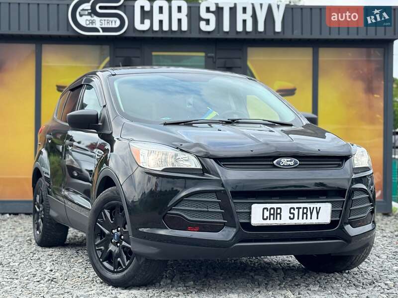 Позашляховик / Кросовер Ford Escape 2016 в Стрию