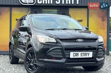 Внедорожник / Кроссовер Ford Escape 2016 в 