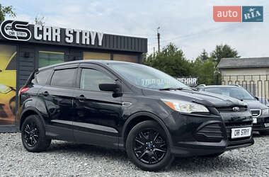 Внедорожник / Кроссовер Ford Escape 2016 в 