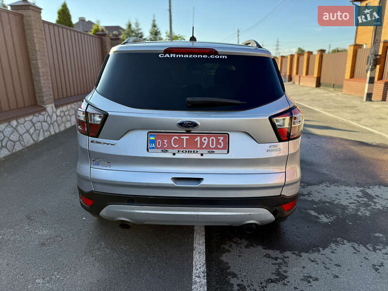 Позашляховик / Кросовер Ford Escape 2018 в Полтаві