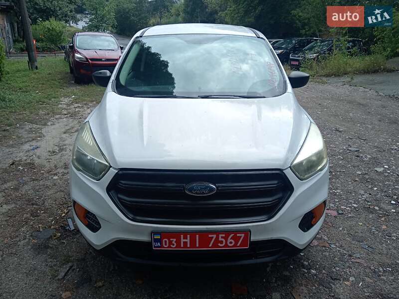 Внедорожник / Кроссовер Ford Escape 2016 в Киеве