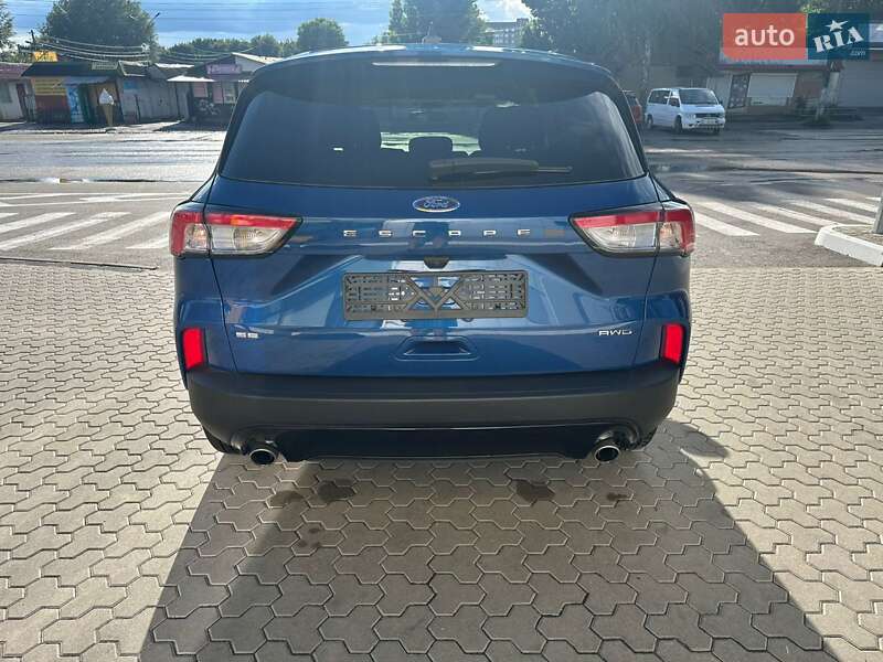 Внедорожник / Кроссовер Ford Escape 2022 в Переяславе
