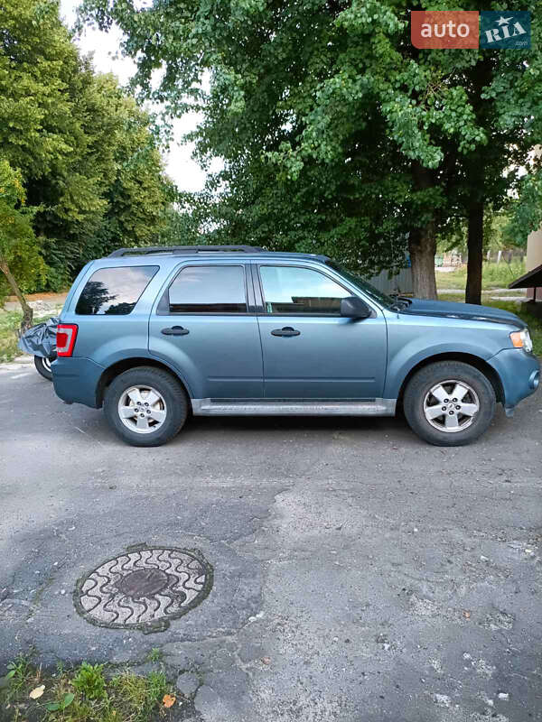 Позашляховик / Кросовер Ford Escape 2009 в Києві
