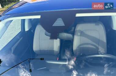 Внедорожник / Кроссовер Ford Escape 2022 в 