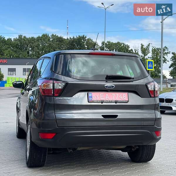 Позашляховик / Кросовер Ford Escape 2018 в Вінниці