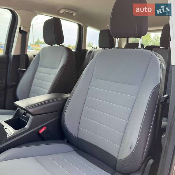 Позашляховик / Кросовер Ford Escape 2018 в Вінниці