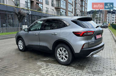 Внедорожник / Кроссовер Ford Escape 2024 в 