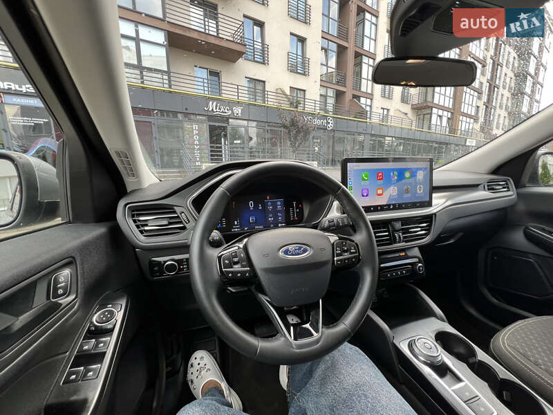 Внедорожник / Кроссовер Ford Escape 2024 в Новояворовске