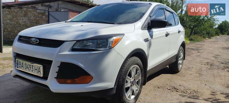 Внедорожник / Кроссовер Ford Escape 2012 в Ольшанке