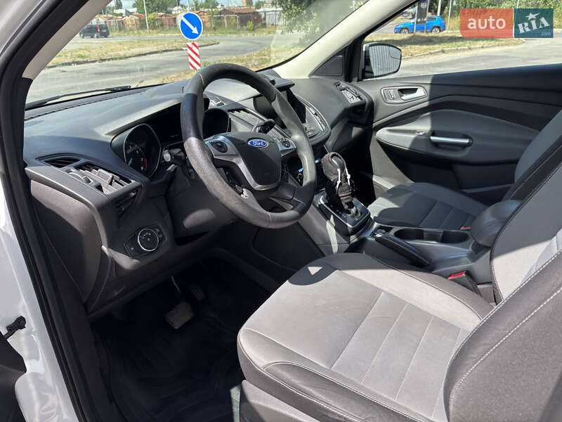 Внедорожник / Кроссовер Ford Escape 2013 в Киеве фото 9 Внедорожник / Кроссовер Ford Escape 2013 в Киеве