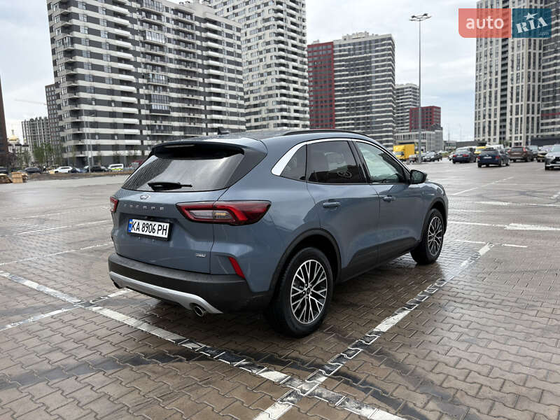 Внедорожник / Кроссовер Ford Escape 2023 в Киеве