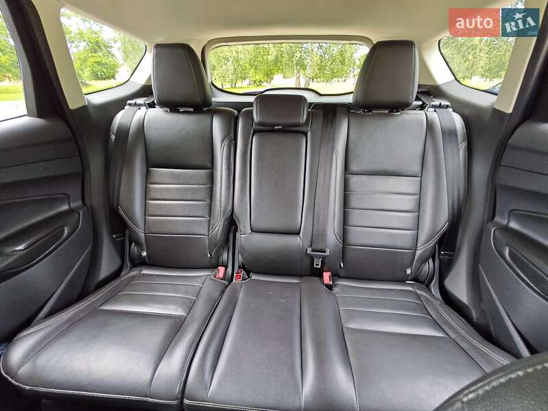 Позашляховик / Кросовер Ford Escape 2013 в Конотопі