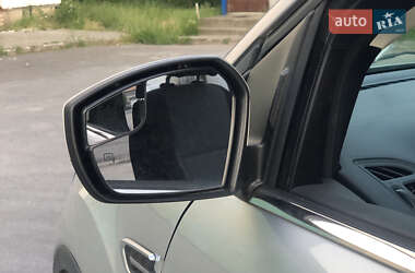 Внедорожник / Кроссовер Ford Escape 2016 в 