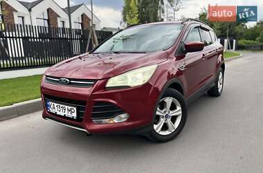 Внедорожник / Кроссовер Ford Escape 2013 в 