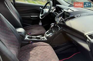Внедорожник / Кроссовер Ford Escape 2014 в 