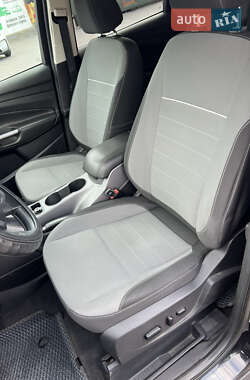 Внедорожник / Кроссовер Ford Escape 2014 в 