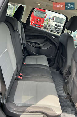 Внедорожник / Кроссовер Ford Escape 2014 в 