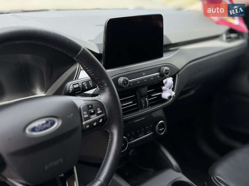 Внедорожник / Кроссовер Ford Escape 2020 в Днепре