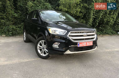 Внедорожник / Кроссовер Ford Escape 2016 в Львове