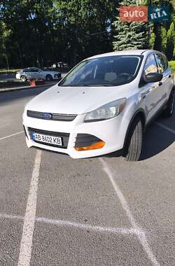 Внедорожник / Кроссовер Ford Escape 2013 в 