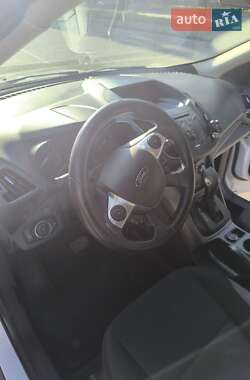 Внедорожник / Кроссовер Ford Escape 2013 в 