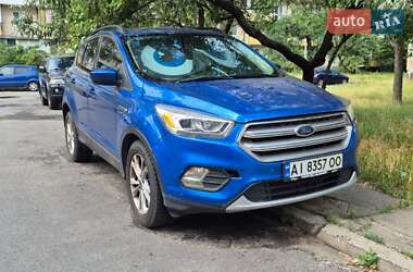 Внедорожник / Кроссовер Ford Escape 2016 в Киеве