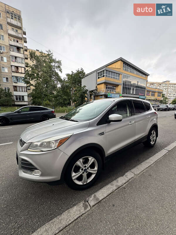 Позашляховик / Кросовер Ford Escape 2014 в Києві