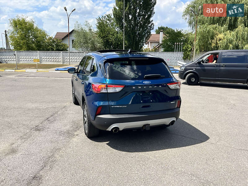 Позашляховик / Кросовер Ford Escape 2020 в Василькові