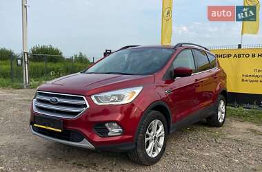 Позашляховик / Кросовер Ford Escape 2017 в Львові