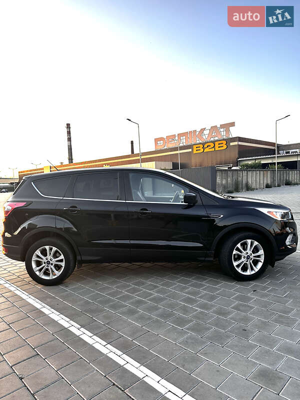 Внедорожник / Кроссовер Ford Escape 2017 в Черкассах фото 4 Внедорожник / Кроссовер Ford Escape 2017 в Черкассах